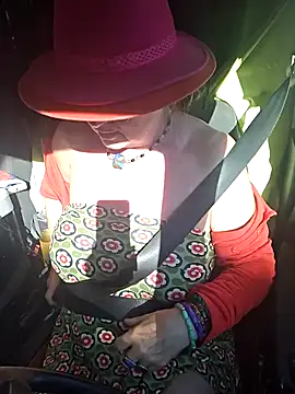 Hot-Muci's Webcam Show