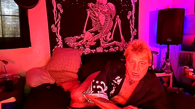 whitehole4bbc252 webkamerás műsora