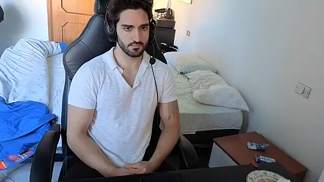 Al3xox02 Webcam show