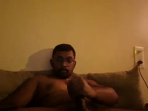 lookingforwomentofukchenn Webcamshow