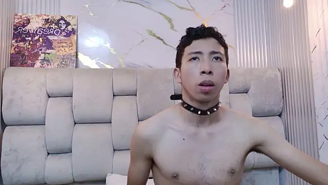 MOgekobig19's Webcam Show