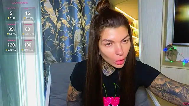 Živý XXX chat tattooedBabyy
