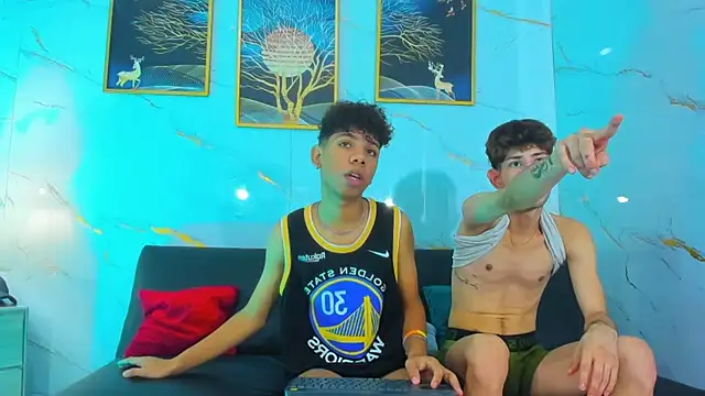 Spicy_guysn Webbikameraesitys