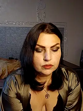 kataleya94 Adlı Modelin Canlı XXX Sohbeti