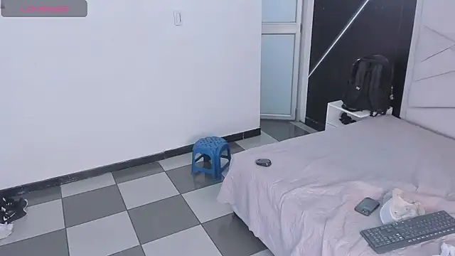 Вебкам-шоу AerumChae