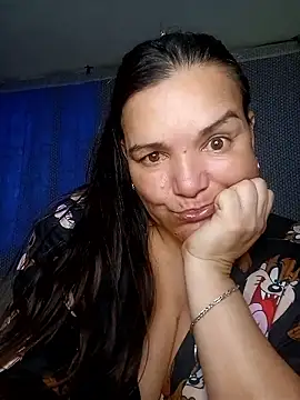 แชท XXX สดของ Zuleyka_69