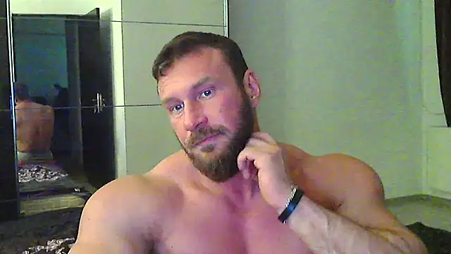 muscularkevin Webcam show