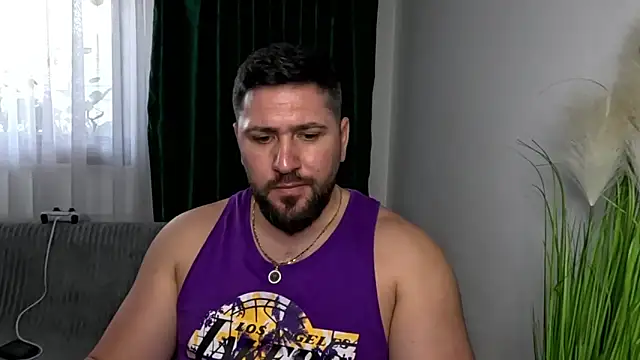 Gold_Alpha_Boy Chat XXX live