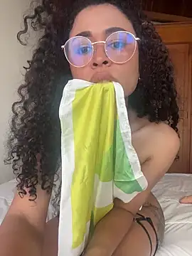 GabriSaenz's Live XXX Chat