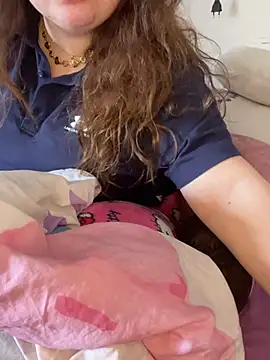 savageebnyのライブXXXチャット