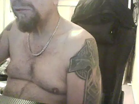 loudandproudのウェブカメラショー