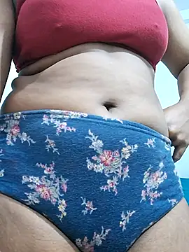 Queen_Saara 网络视讯表演