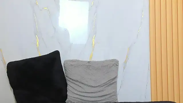 Вебкам-шоу CharleyNova