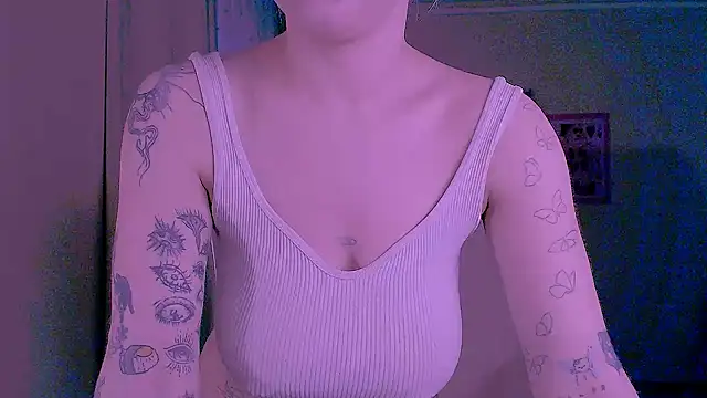 Hot_Blonda's Live XXX Chat