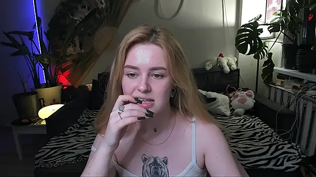 Alexa_Pirs 现场XXX聊天