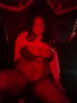 VenezuelaLuxeNoir: διαδικτυακό σόου στην κάμερα