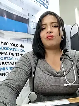 MILA__06 Adlı Modelin Canlı XXX Sohbeti