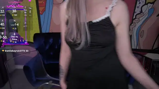 DramaQuenns' Live XXX Chat