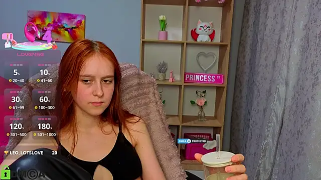 _Wow_Emma: онлайн-секс-чат