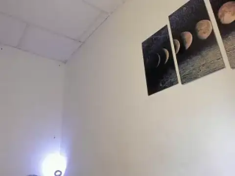 chloe_kisses: онлайн-секс-чат