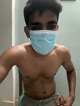 BadBoyTom78 网络视讯表演