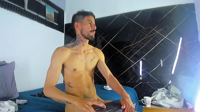XXX chat uživo modela Leo_Vesper