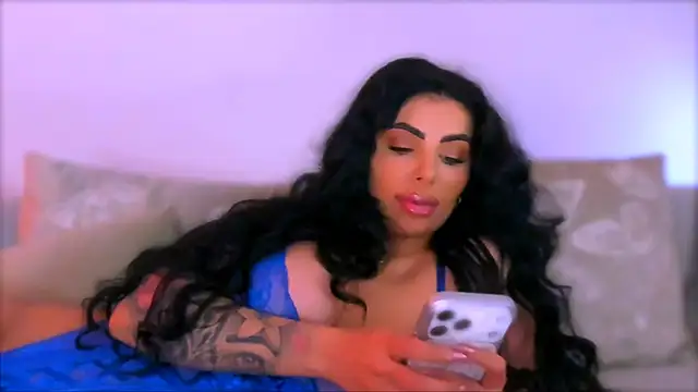 Moonamour 现场XXX聊天