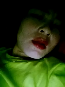 candy_flo 在線直播表演