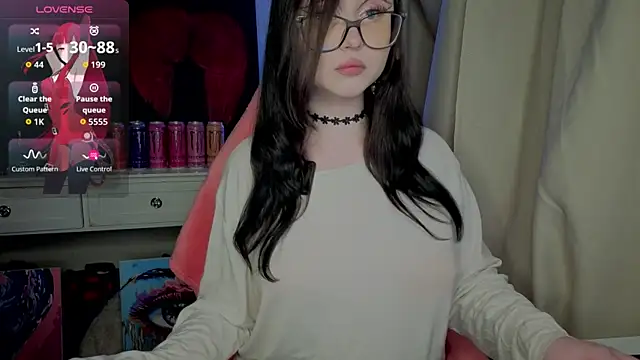 Chat +18 de hornyprincess19 ao vivo