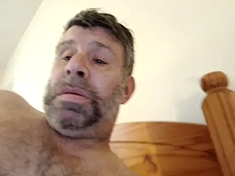 stud2512 Live XXX Chat