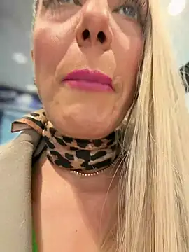 Chat +18 de adya-aly ao vivo