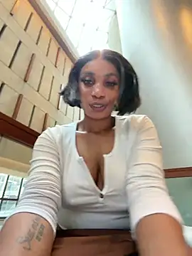 ___Nessa: απευθείας συνομιλία ΧΧΧ