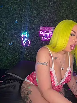 RenaThickAss' Webcam Show