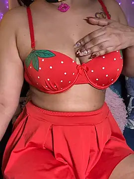 Squirt_Queen_X Adlı Modelin Canlı XXX Sohbeti