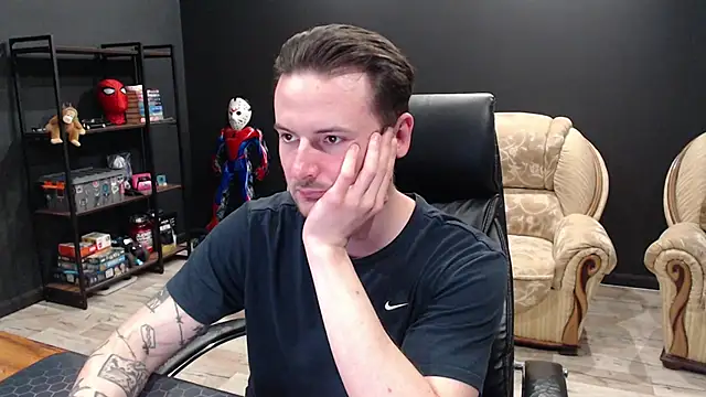 Вебкам-шоу MihasikD