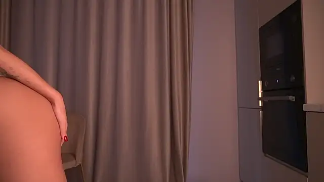 SarahCarrter Show Webcam