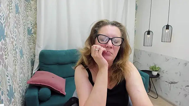 Онлайн чат XXX LeaPure