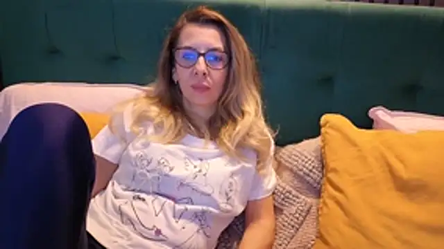 Chat +18 de SukyGirl ao vivo