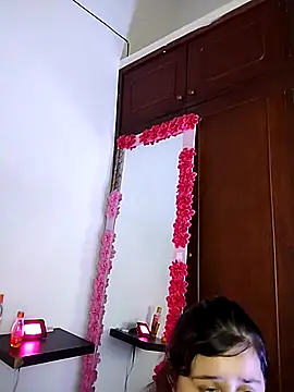 whitney_brown_: онлайн-секс-чат