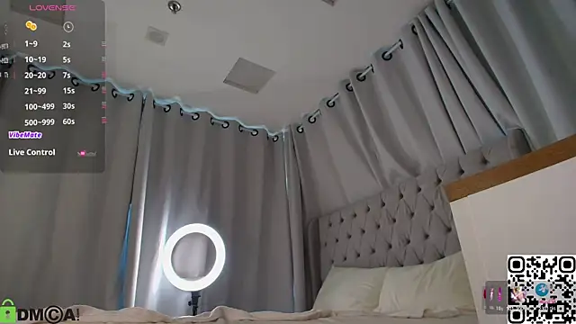 Skinny_Alice 现场XXX聊天