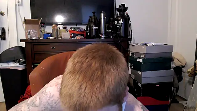 Chat XXX en directo de Magnetic127