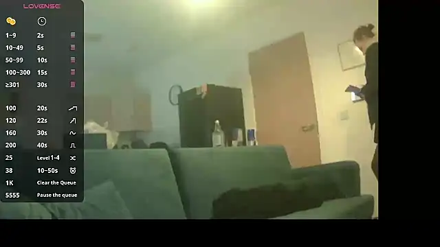 Ava-Maxie Adlı Modelin Web Kamerası Şovu