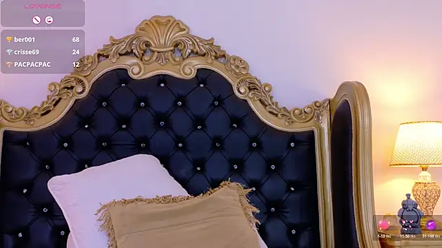 Živý XXX chat AdelinaVans