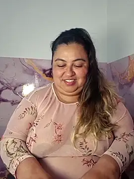 Živý XXX chat curvy_diva_
