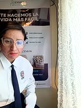 Valentina--1 – Live XXX-chat