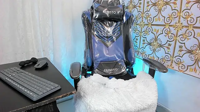 Вебкам-шоу SlimLatino_