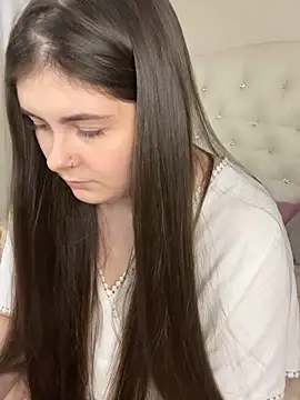 Lovely_Waifu Chat XXX in diretta