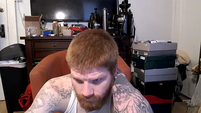 Magnetic127: онлайн-секс-чат