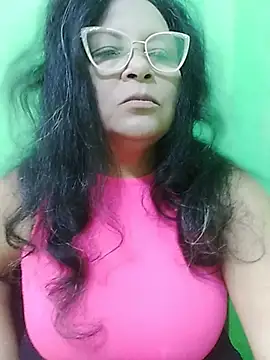 Amarantha25 Webcam show