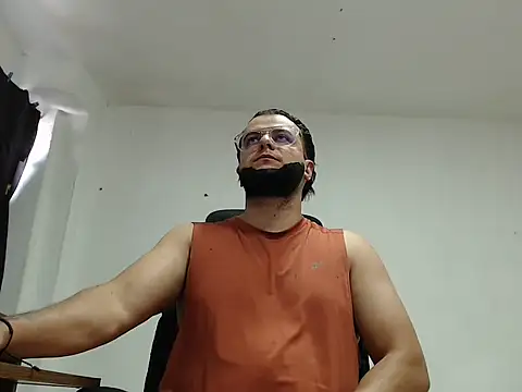 دردشة cloudsxxx الجنسية المباشرة